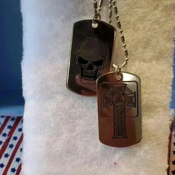 Necklaces - Picture 2 of 4